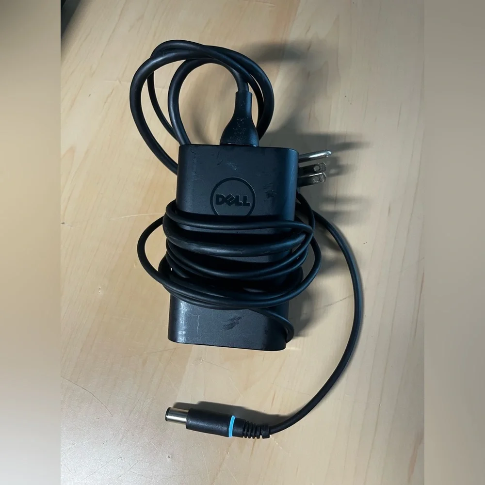 Dell Latitude E6400 Laptop (Refurbished)